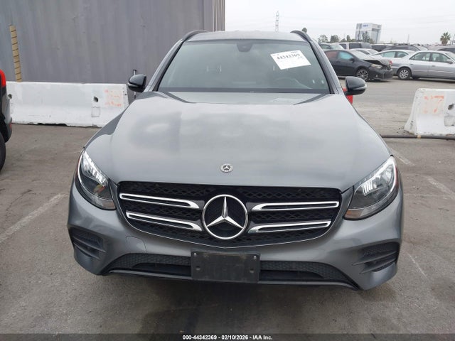 WDC0G4JB7KV149721 Mercedes-Benz GLC 300