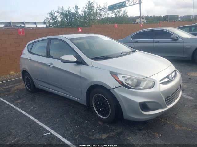Hyundai ACCENT GS 2014 KMHCT5AE1EU155213 главное изображение