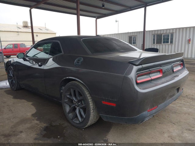 2021 DODGE CHALLENGER 2C3CDZBT7MH646428 Photo 2
