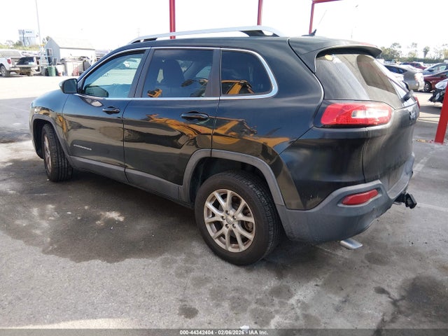 1C4PJLCS3EW123533 Jeep Cherokee Latitude