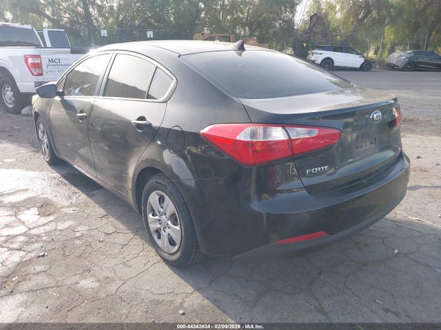 KIA FORTE LX 2015 KNAFK4A68F5425862 Image 3