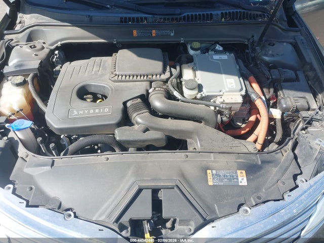 3LN6L2LU5GR624927 Lincoln MKZ HYBRID