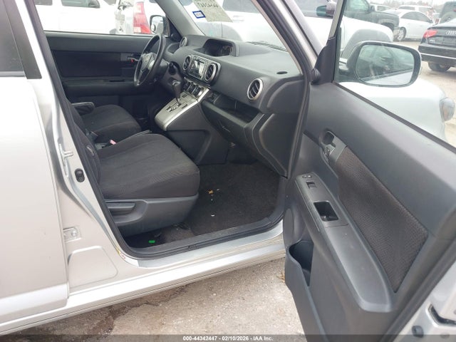 2009 SCION XB JTLKE50E991067548 Photo 4