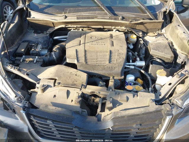 Subaru Forester Premium 2019 JF2SKAGC3KH507201 Image 10