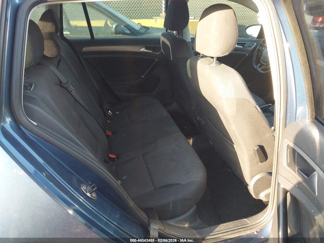 3VW017AU2HM502537 Volkswagen Golf Sportwagen Tsi S