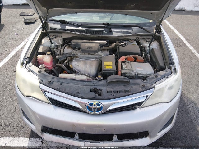 4T1BD1FK1EU103614 Toyota Camry Hybrid Le