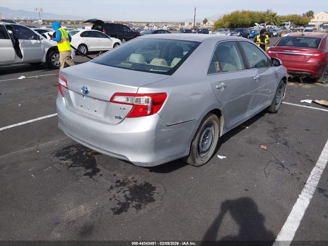 4T1BD1FK1EU103614 Toyota Camry Hybrid Le