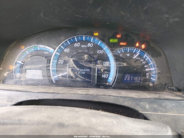 4T1BD1FK1EU103614 Toyota Camry Hybrid Le
