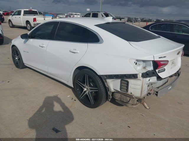 1G1ZD5ST7NF104319 Chevrolet MALIBU LT