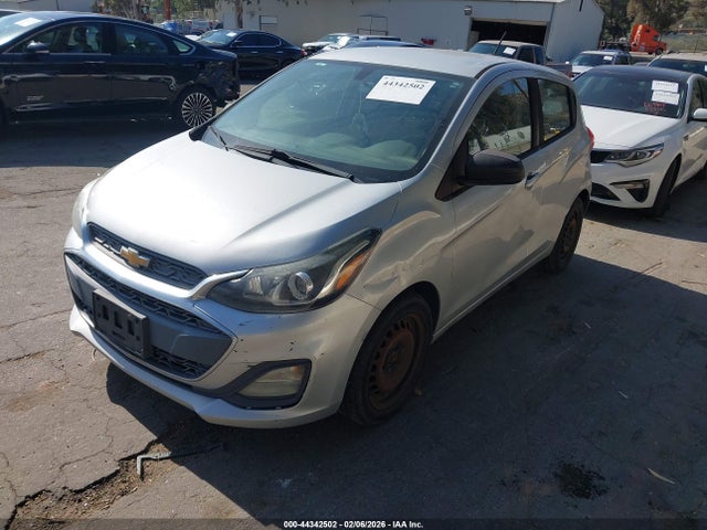 Chevrolet Spark Ls Cvt 2019 KL8CB6SA0KC733983 Image 2