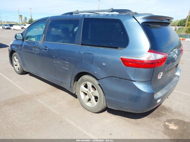 5TDKK3DC1FS649434 Toyota Sienna Le 7 Passenger/le 8 Passenger