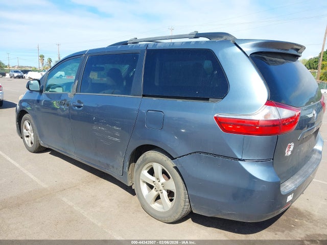 5TDKK3DC1FS649434 Toyota Sienna Le 7 Passenger/le 8 Passenger