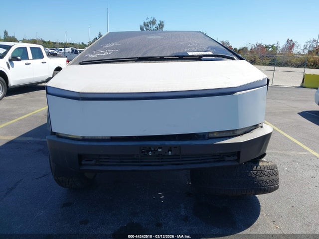 2025 Tesla Cybertruck All-wheel Drive მანქანა იყიდება აუქციონზე, vin: 7G2CEHED7SA074376, აუქციონის ნომერი: 44342518