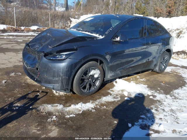 2025 TESLA MODEL Y 7SAYGDEE4SA337897 Photo 1