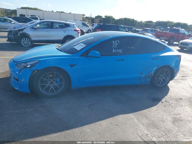 2023 TESLA MODEL 3 5YJ3E1EA4PF643792 Photo 5