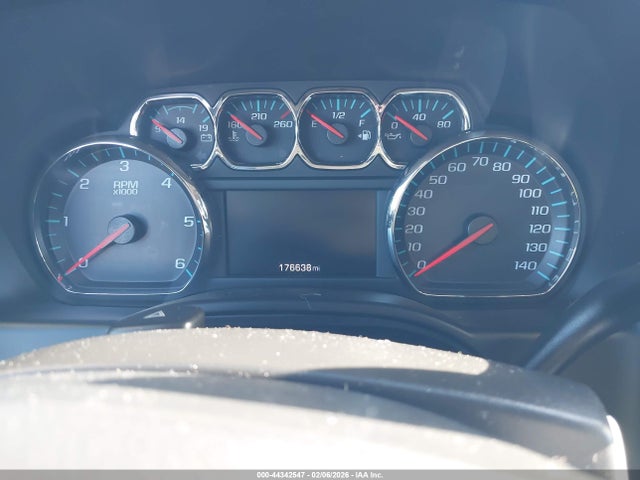 1GNSCGKC0JR138061 Chevrolet Suburban Ls