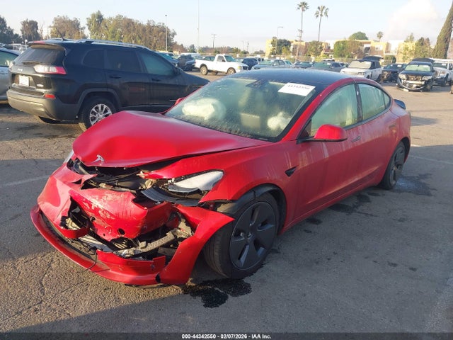 Tesla Model 3 Rear-wheel Drive 2022 5YJ3E1EA2NF167958 Image 2
