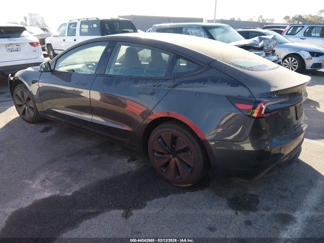 2025 TESLA MODEL 3 5YJ3E1EA8SF999042 Photo 2