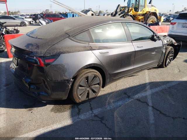 2025 TESLA MODEL 3 5YJ3E1EA8SF999042 Photo 3