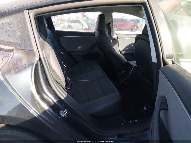 2025 TESLA MODEL 3 5YJ3E1EA8SF999042 Photo 7