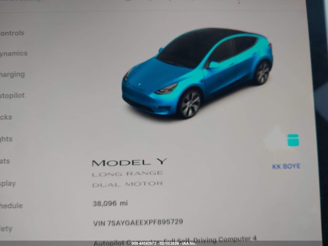 Продажа на аукционе авто 2023 Tesla Model Y Awd/long Range Dual Motor All-wheel Drive, vin: 7SAYGAEEXPF895729, номер лота: 44342572