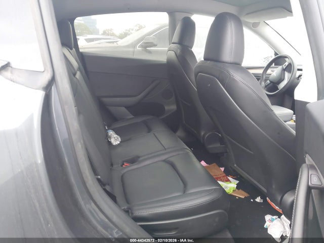 Продажа на аукционе авто 2023 Tesla Model Y Awd/long Range Dual Motor All-wheel Drive, vin: 7SAYGAEEXPF895729, номер лота: 44342572