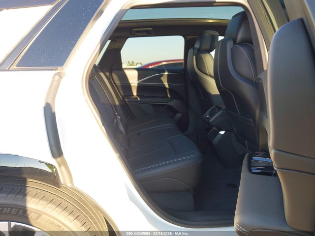 Продажа на аукционе авто 2025 Cadillac Lyriq Sport 1 Rwd, vin: 1GYKPURKXSZ303778, номер лота: 44342585
