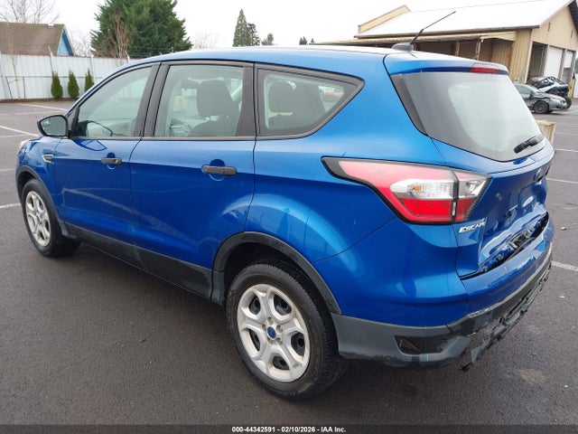 Продажа на аукционе авто 2017 Ford Escape S, vin: 1FMCU0F7XHUC80886, номер лота: 44342591