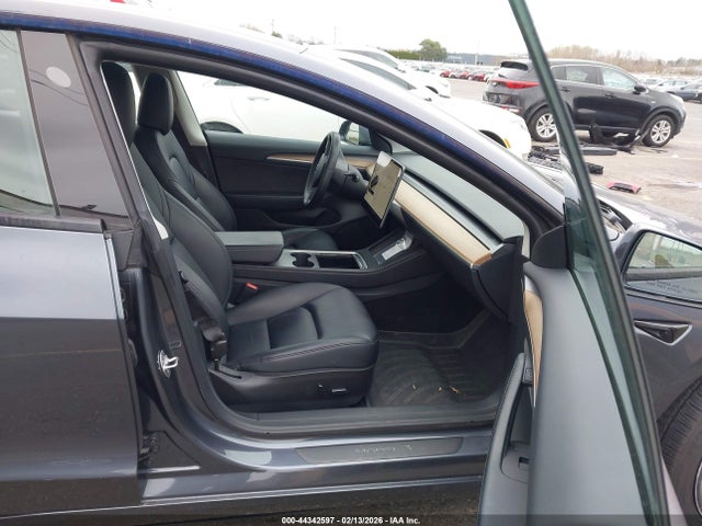 2023 TESLA MODEL 3 5YJ3E1EA0PF669130 Photo 4