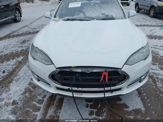 2014 TESLA MODEL S 5YJSA1H15EFP32416 Photo 5