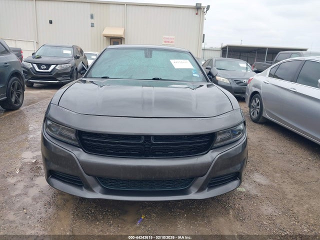 44342615 :رقم المزاد ، 2C3CDXBG3FH748268 vin ، 2015 Dodge Charger Se مزاد بيع