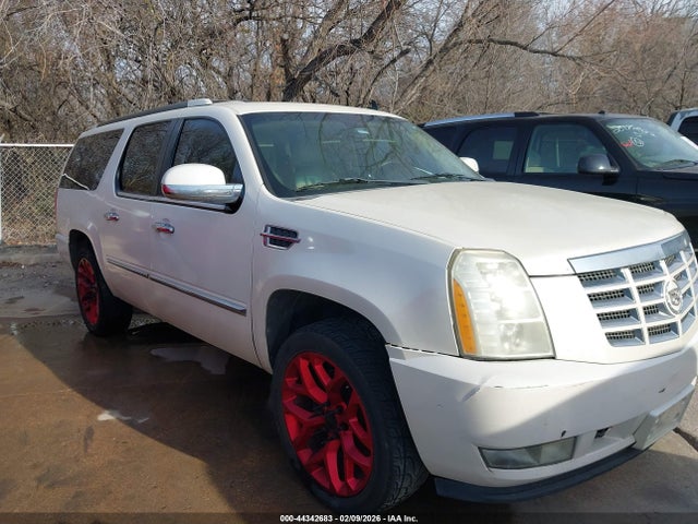 2008 CADILLAC ESCALADE ESV 1GYFK66818R261787 Photo 5