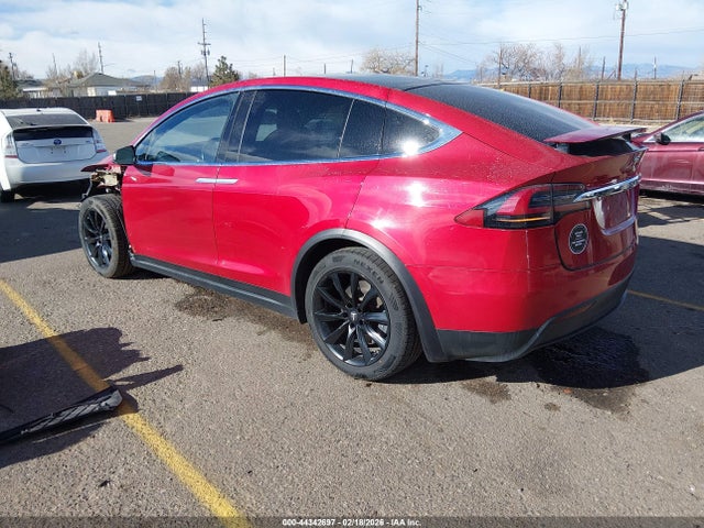 2020 TESLA MODEL X 5YJXCBE27LF236937 Photo 2
