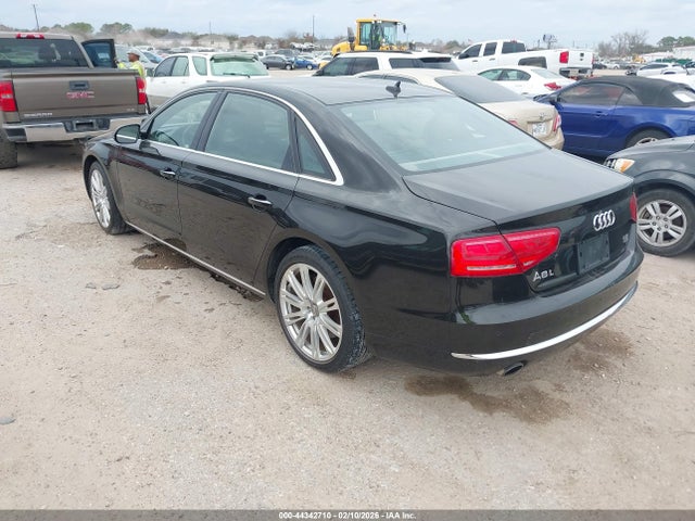 2012 AUDI A8 L WAURVAFDXCN020558 Photo 2