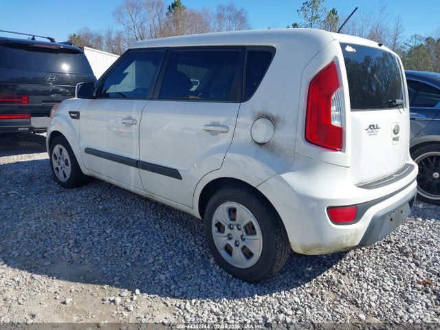 2013 KIA SOUL KNDJT2A55D7570090 Photo 2