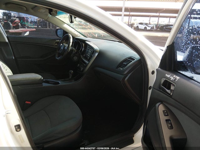 KIA Optima Lx 2015 KNAGM4A70F5559983 Image 5
