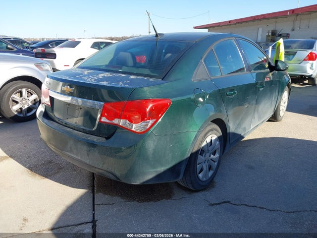 1G1PA5SG5E7202505 Chevrolet Cruze Ls Auto