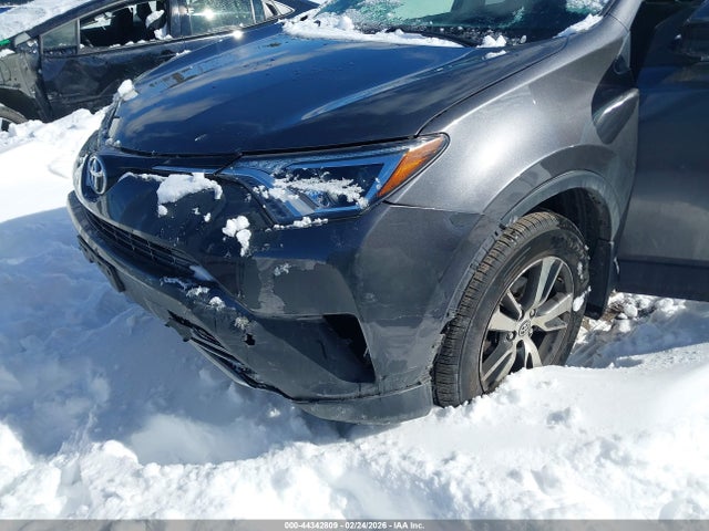 Toyota Rav4 Xle 2016 JTMRFREV3GJ076086 Image 17