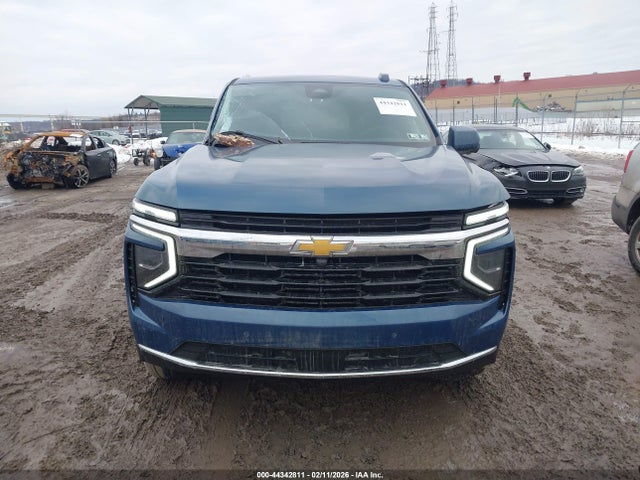 1GNS6BED5TR127414 Chevrolet Suburban Ls