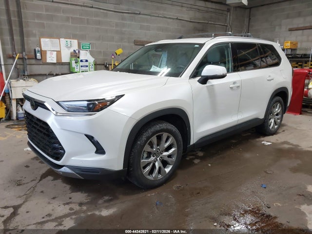 2024 TOYOTA GRAND HIGHLANDER 5TDAAAB52RS054894 Photo 1