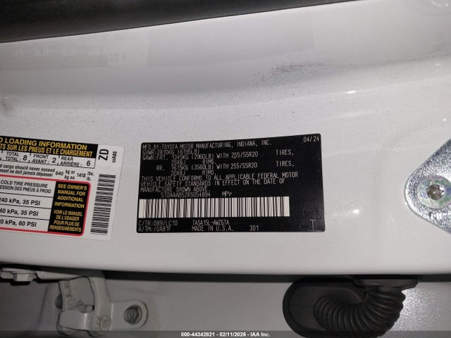 2024 TOYOTA GRAND HIGHLANDER 5TDAAAB52RS054894 Photo 8