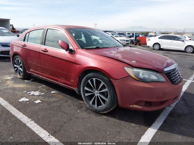 2013 CHRYSLER 200 1C3CCBBG3DN737989