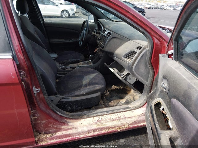2013 CHRYSLER 200 1C3CCBBG3DN737989 Photo 4