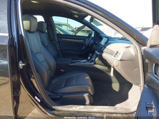 1HGCV1F37LA129844 Honda Accord Sport