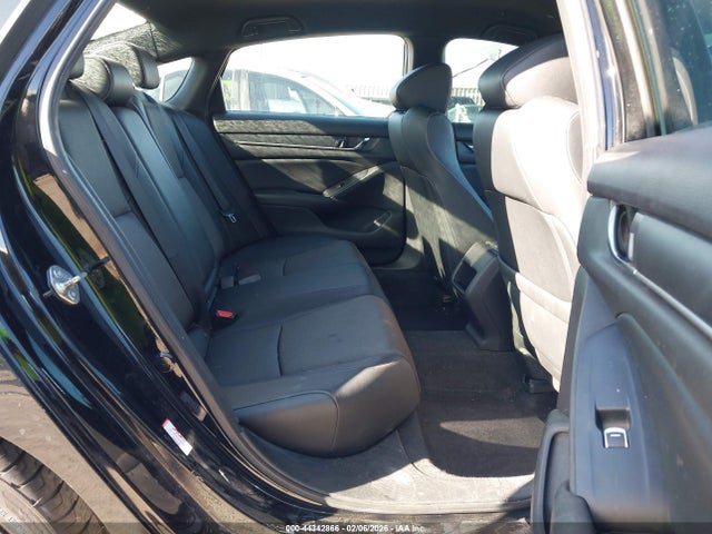 1HGCV1F37LA129844 Honda Accord Sport