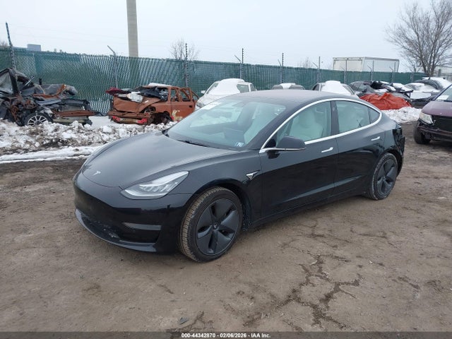 2018 TESLA MODEL 3 5YJ3E1EB2JF085439 Photo 1