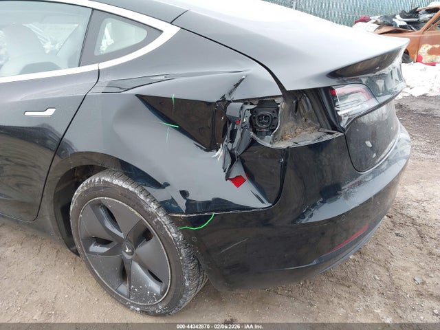 2018 TESLA MODEL 3 5YJ3E1EB2JF085439 Photo 5