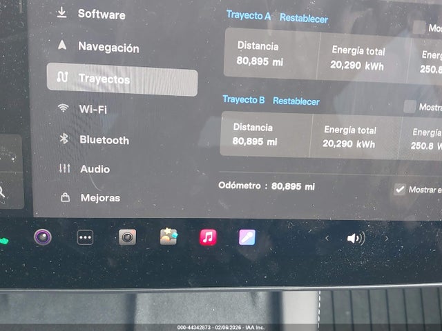 2024 TESLA MODEL Y 7SAYGAEE1RF201190 Photo 6