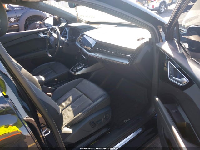2022 AUDI Q4 E-TRON WA1H2BFZ8NP015028 Photo 4