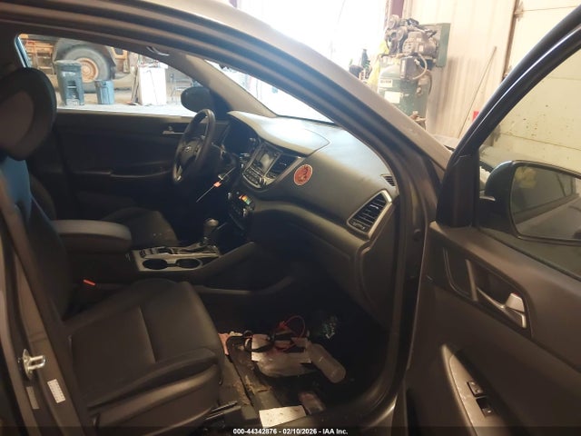 Aukcja sprzedaży 2016 Hyundai Tucson Se, vin: KM8J33A42GU041596, numer aukcji: 44342876